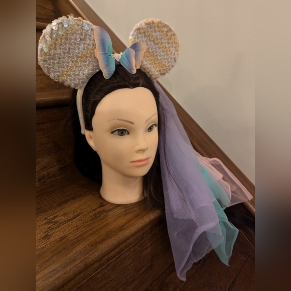 Minnie Mouse Disney Colorful sequin Headband with Long Tulle Ribbons OS - Picture 7 of 9